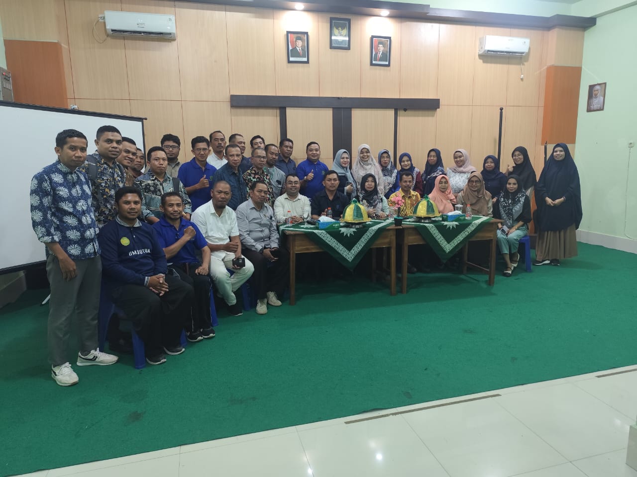 UM Buton Gelar Rapat Evaluasi Pengusulan Pengajuan Proposal Hibah Lingkup Dosen UM Buton